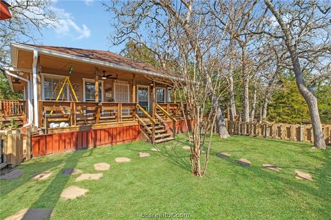 Tiny photo for 701 Birch Forest Dr, Somerville, TX 77879 (MLS # 26001900)