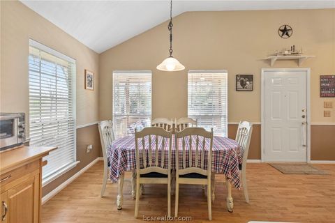 Tiny photo for 701 Birch Forest Dr, Somerville, TX 77879 (MLS # 26001900)