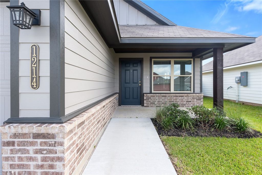 Photo of 2869 Messenger Way, Bryan, TX 77803 (MLS # 26005784)