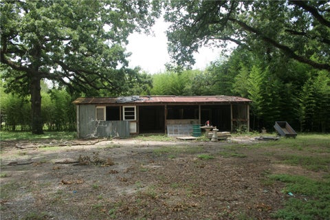 Photo of 634 S Mount Mariah Rd RD, Montgomery, TX 77316 (MLS # 26007022)