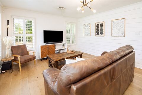 Tiny photo for 833 Enfield Street, Bryan, TX 77802 (MLS # 25012387)