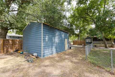 Tiny photo for 602 W Buck Street, Caldwell, TX 77836 (MLS # 26009971)