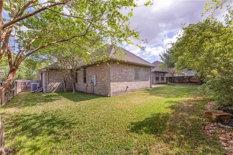 Tiny photo for 2207 Rockingham Loop, College Station, TX 77845 (MLS # 26004099)