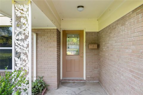 Tiny photo for 1519 Everitt Street, Navasota, TX 77868 (MLS # 26005368)