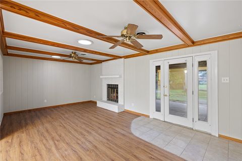 Tiny photo for 1519 Everitt Street, Navasota, TX 77868 (MLS # 26005368)