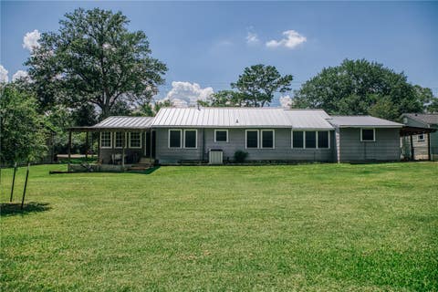 Tiny photo for 601 S Masonic Street, Bellville, TX 77418 (MLS # 26006465)