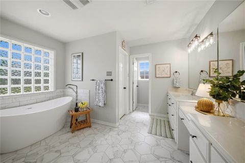 Tiny photo for 2006 Ravenstone Loop, College Station, TX 77845 (MLS # 26002667)