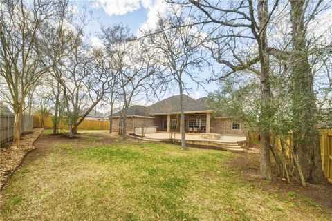 Tiny photo for 2006 Ravenstone Loop, College Station, TX 77845 (MLS # 26002667)