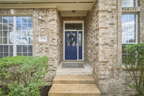 Tiny photo for 2006 Ravenstone Loop, College Station, TX 77845 (MLS # 26002667)