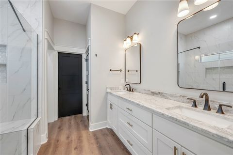 Tiny photo for 312 E Morehead Street S, Franklin, TX 77856 (MLS # 26004100)