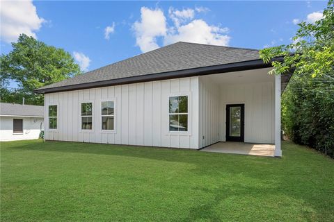 Tiny photo for 312 E Morehead Street S, Franklin, TX 77856 (MLS # 26004100)
