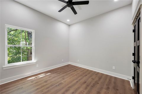 Tiny photo for 312 E Morehead Street S, Franklin, TX 77856 (MLS # 26004100)