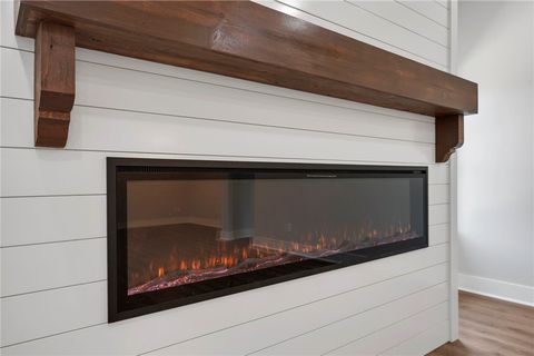 Tiny photo for 312 E Morehead Street S, Franklin, TX 77856 (MLS # 26004100)