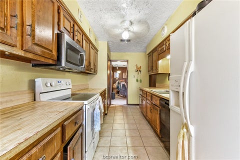 Tiny photo for 5209 Bucksnort Road, Franklin, TX 77856 (MLS # 26011038)