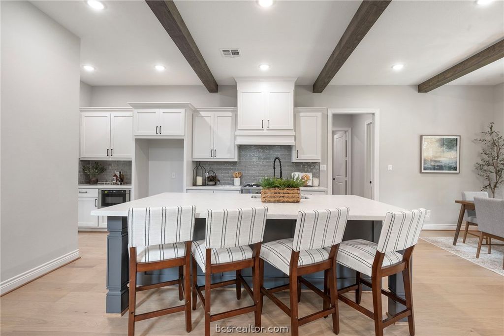 Photo of 13291 Hopes Creek Road, College Station, TX 77845 (MLS # 26006543)