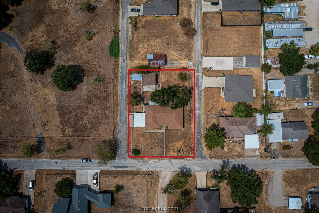 300 Bullard Street W