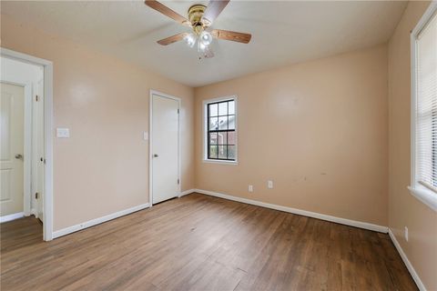 Tiny photo for 919 N Hull Street, Caldwell, TX 77836 (MLS # 26000293)