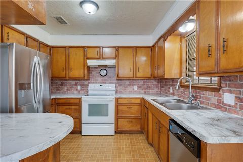 Tiny photo for 919 N Hull Street, Caldwell, TX 77836 (MLS # 26000293)