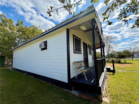 Tiny photo for 404 Leaning Oak Lane, Somerville, TX 77879 (MLS # 26012775)