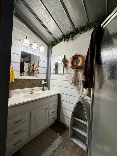 Tiny photo for 404 Leaning Oak Lane, Somerville, TX 77879 (MLS # 26012775)