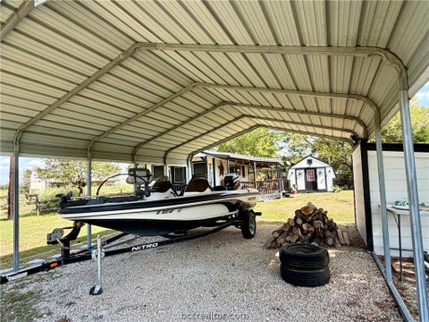 Tiny photo for 404 Leaning Oak Lane, Somerville, TX 77879 (MLS # 26012775)
