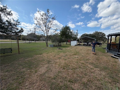 Tiny photo for 404 Leaning Oak Lane, Somerville, TX 77879 (MLS # 26012775)