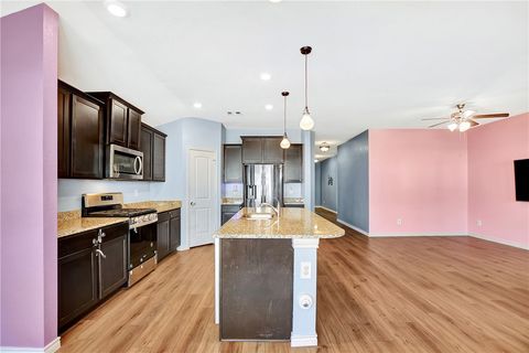 Tiny photo for 1014 Fannin St St, Brenham, TX 77833 (MLS # 26001655)