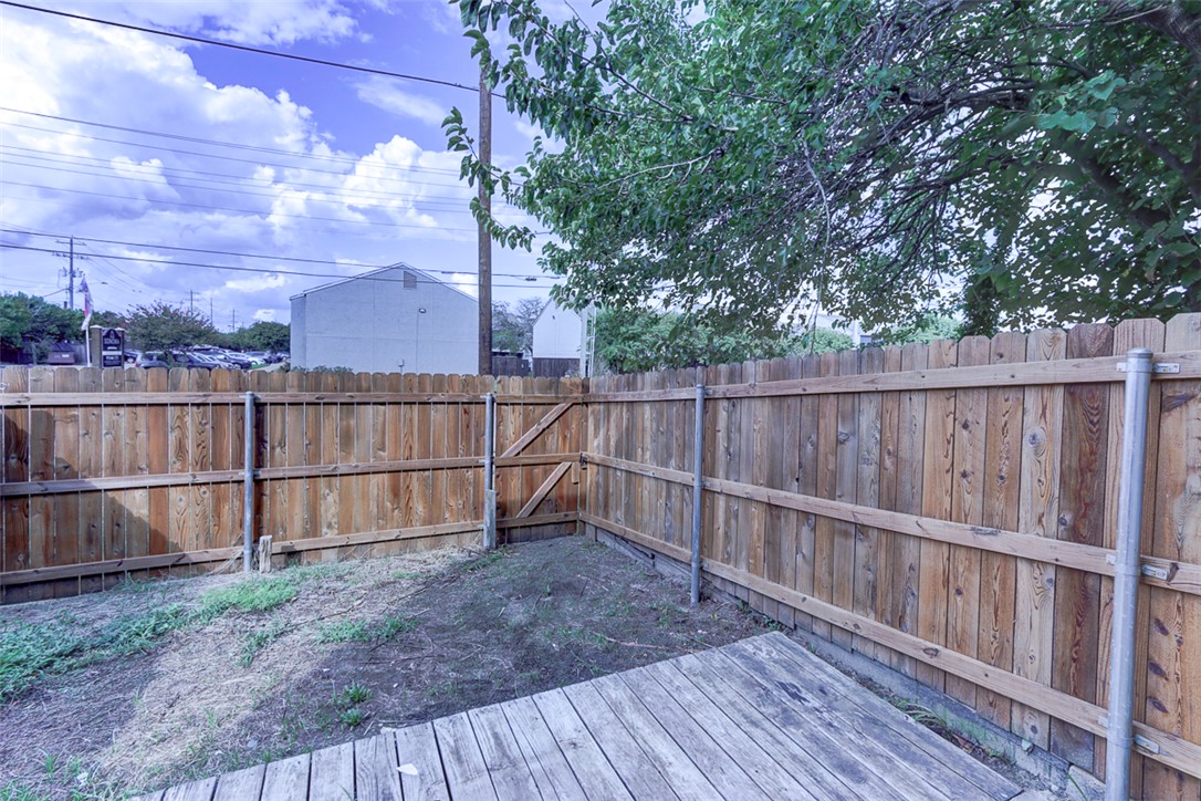 College Station, Texas 77840, United States, 2 Bedrooms Bedrooms, ,2 BathroomsBathrooms,Residential,Active,12116