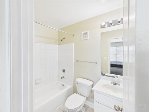 Tiny photo for 1725 HARVEY MITCHELL PKWY #636, College Station, TX 77840 (MLS # 26012349)