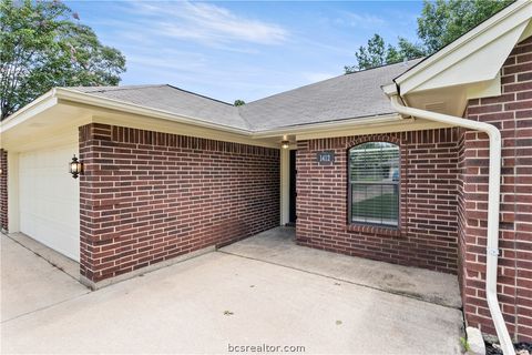 Tiny photo for 1412 Richland Court S, College Station, TX 77845 (MLS # 26005729)