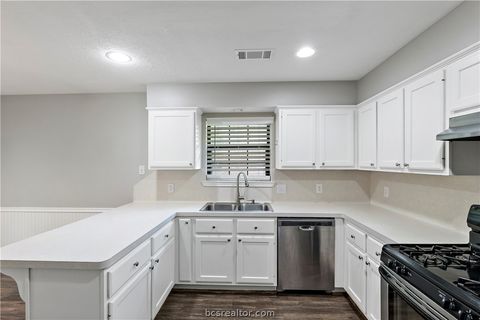 Tiny photo for 1412 Richland Court S, College Station, TX 77845 (MLS # 26005729)