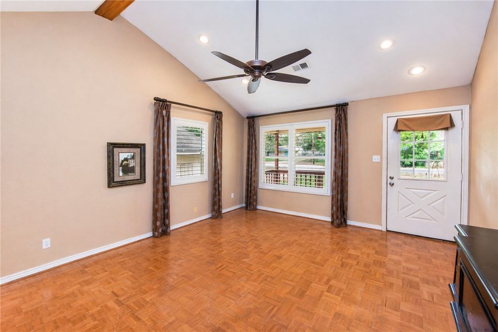 Photo of 877 Hollow Bend Bnd #229, Caldwell, TX 77836 (MLS # 26004773)