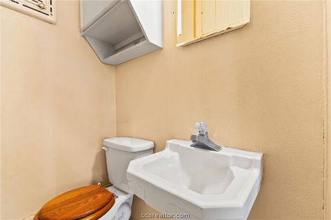 Tiny photo for 327 12th Street, Somerville, TX 77879 (MLS # 26002331)