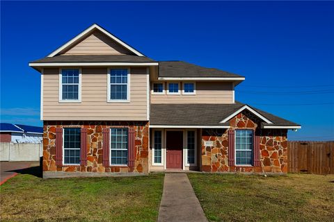 Photo of 4017 Southern Trace Drive, College Station, TX 77845 (MLS # 26001742)