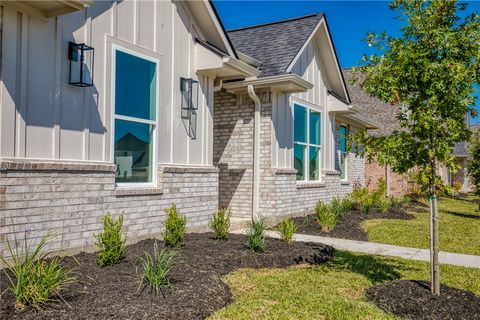 Tiny photo for 4020 Etonbury Avenue, College Station, TX 77845 (MLS # 25010867)