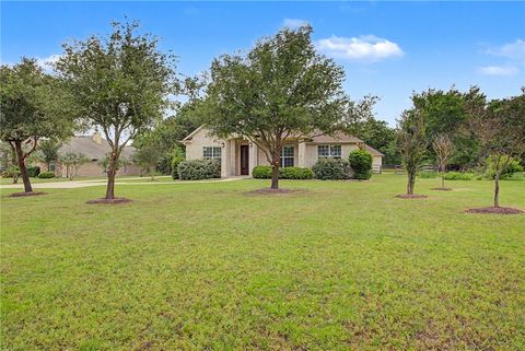 Tiny photo for 3903 Bravo Court, Bryan, TX 77808 (MLS # 26005331)