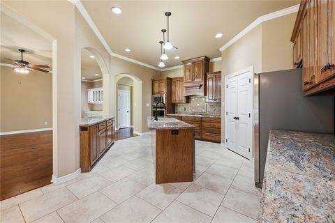 Tiny photo for 3903 Bravo Court, Bryan, TX 77808 (MLS # 26005331)