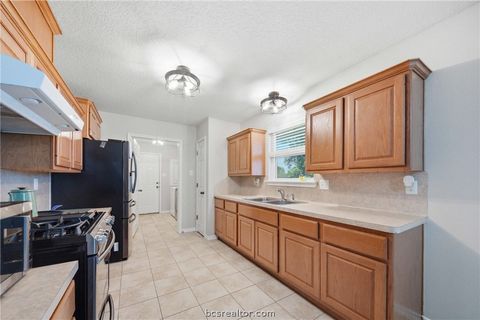 Tiny photo for 13097 Old Mumford Circle, Bryan, TX 77807 (MLS # 26006001)