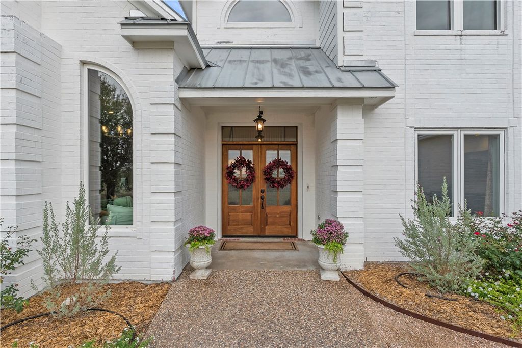 Photo of 5800 Cedar Hill Road, Brenham, TX 77833 (MLS # 25010180)