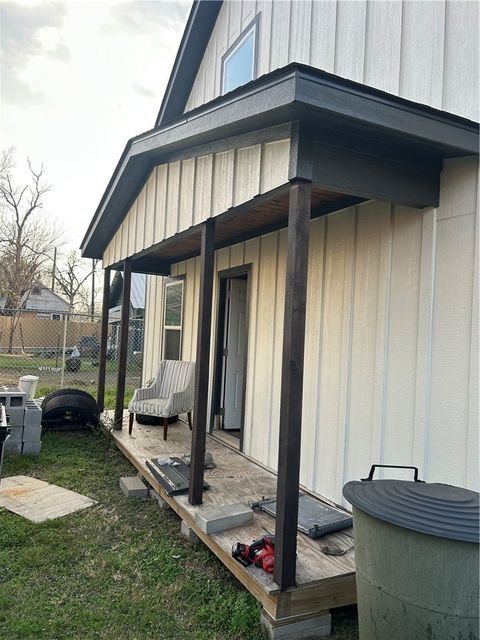Tiny photo for 507 N Sims Avenue, Bryan, TX 77803 (MLS # 26000251)