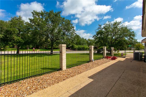 Tiny photo for 4900 Hogan Alley ALY, College Station, TX 77845 (MLS # 26009772)