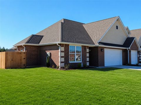 Tiny photo for 2014 Reagan Court, Bryan, TX 77802 (MLS # 26006347)