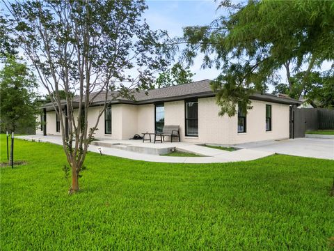 Tiny photo for 1502 Merry Oaks Drive, College Station, TX 77840 (MLS # 26002647)