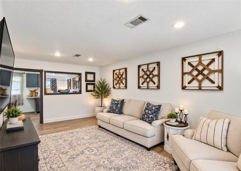 Tiny photo for 1710 Cavitt Avenue, Bryan, TX 77801 (MLS # 26012901)