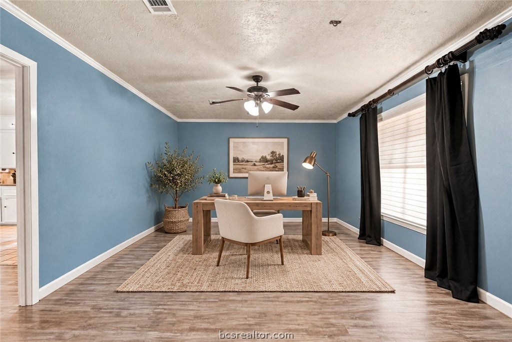Photo of 3800 Windridge Drive, Bryan, TX 77802 (MLS # 26011838)
