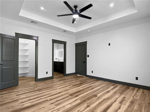 Tiny photo for 309 W 9th Street, Hearne, TX 77859 (MLS # 25010985)