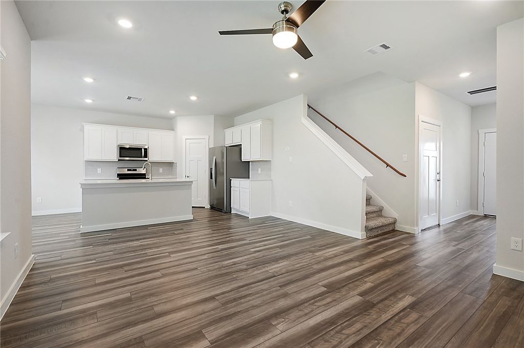 Photo of 919 Lady Bird Ln, College Station, TX 77845 (MLS # 25011398)