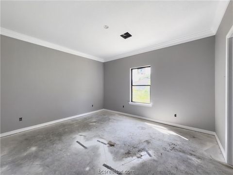 Tiny photo for 1010 W Ninth Street, Hearne, TX 77859 (MLS # 26007038)