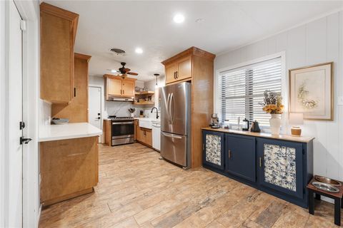 Tiny photo for 2916 Georgia Avenue, Bryan, TX 77803 (MLS # 25010547)