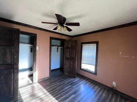 Tiny photo for 507 Natchez Street, Hearne, TX 77859 (MLS # 26000955)